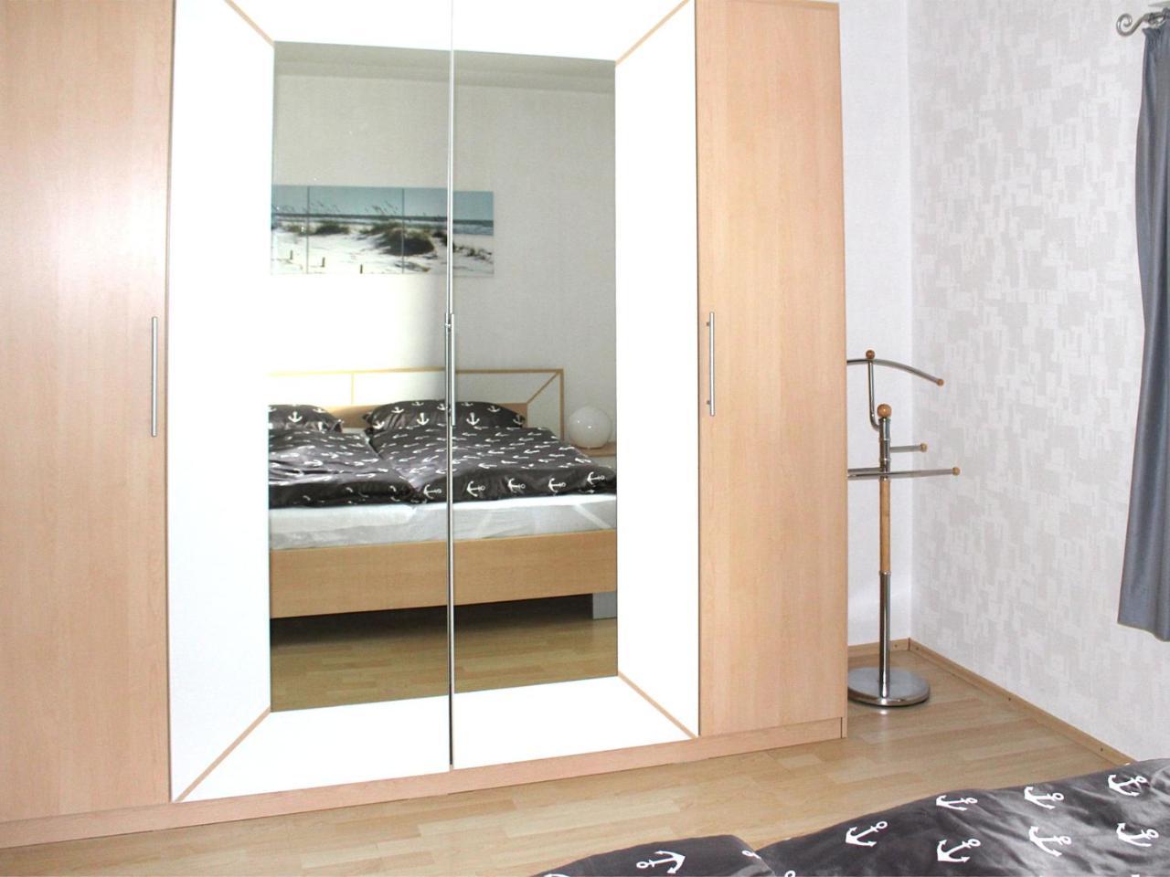 Beautiful Apartment In Bodenwerder With Balcony Ngoại thất bức ảnh